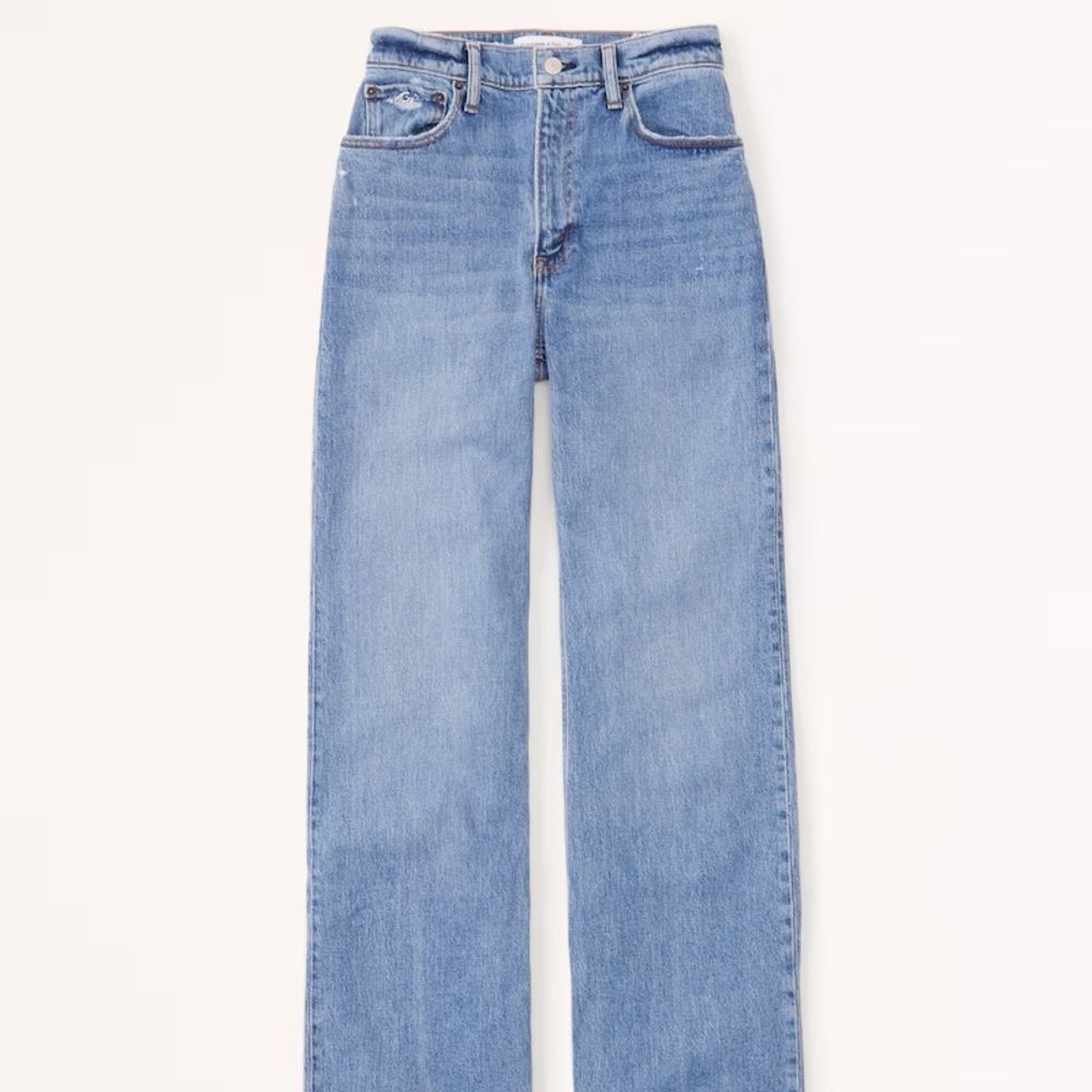 Abercrombie & Fitch High Rise 90s Relaxed Jean- Medium